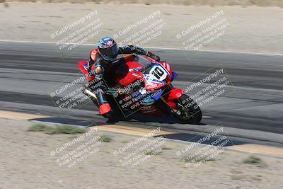 media/Oct-30-2025-Racers Edge (Thu) [[dabbdaf680]]/3-B Group/Session 3 (Turn 15 Inside)/